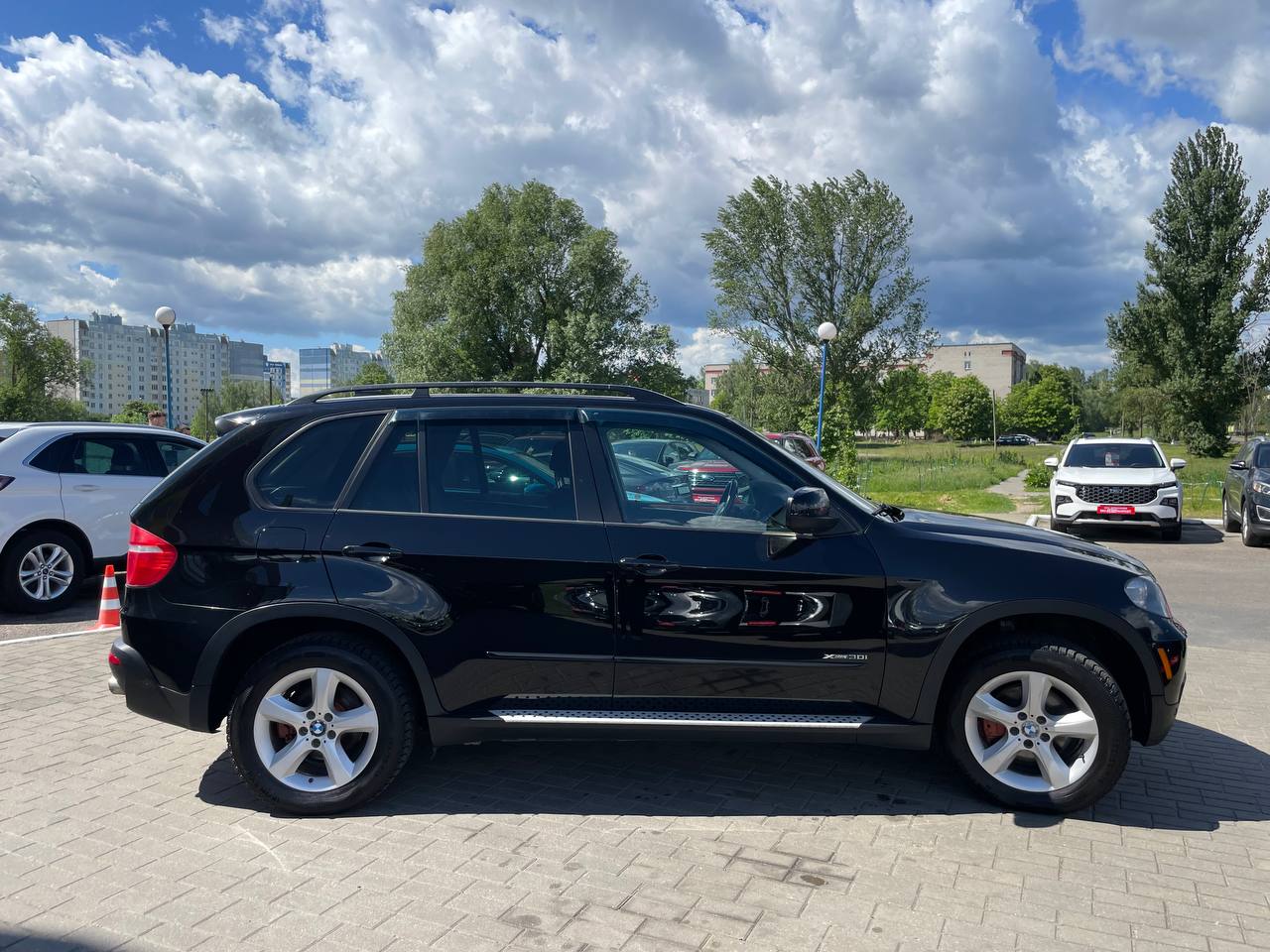 Фото автомобиля 2
