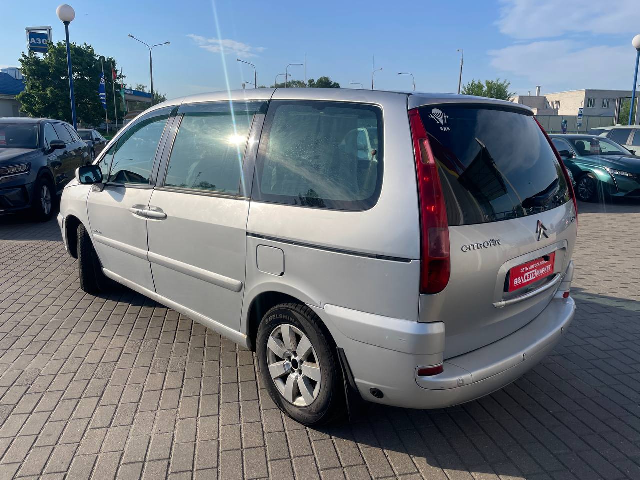 Фото автомобиля 2