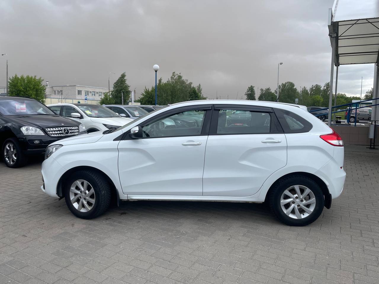 Фото автомобиля 7