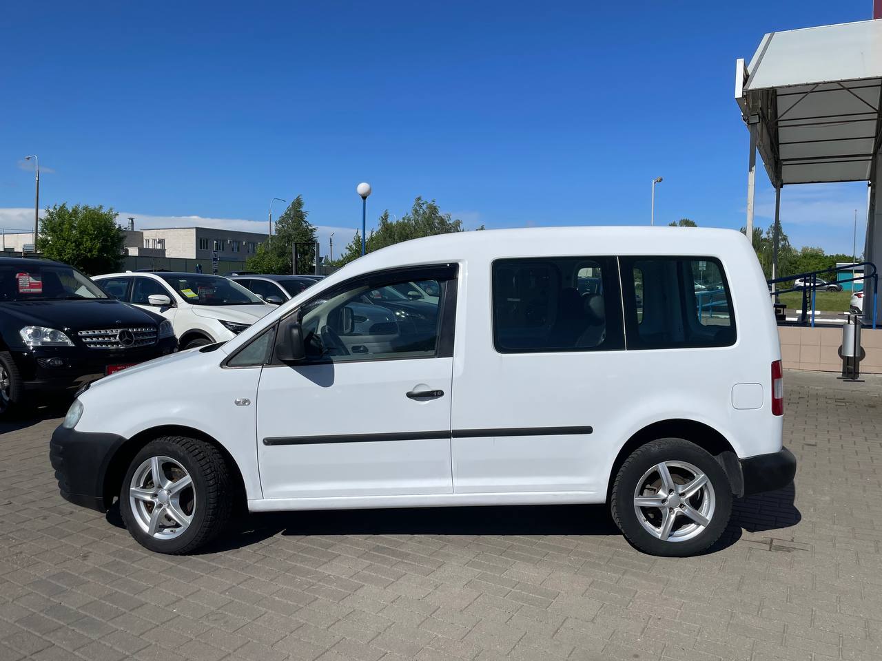 Фото автомобиля 7