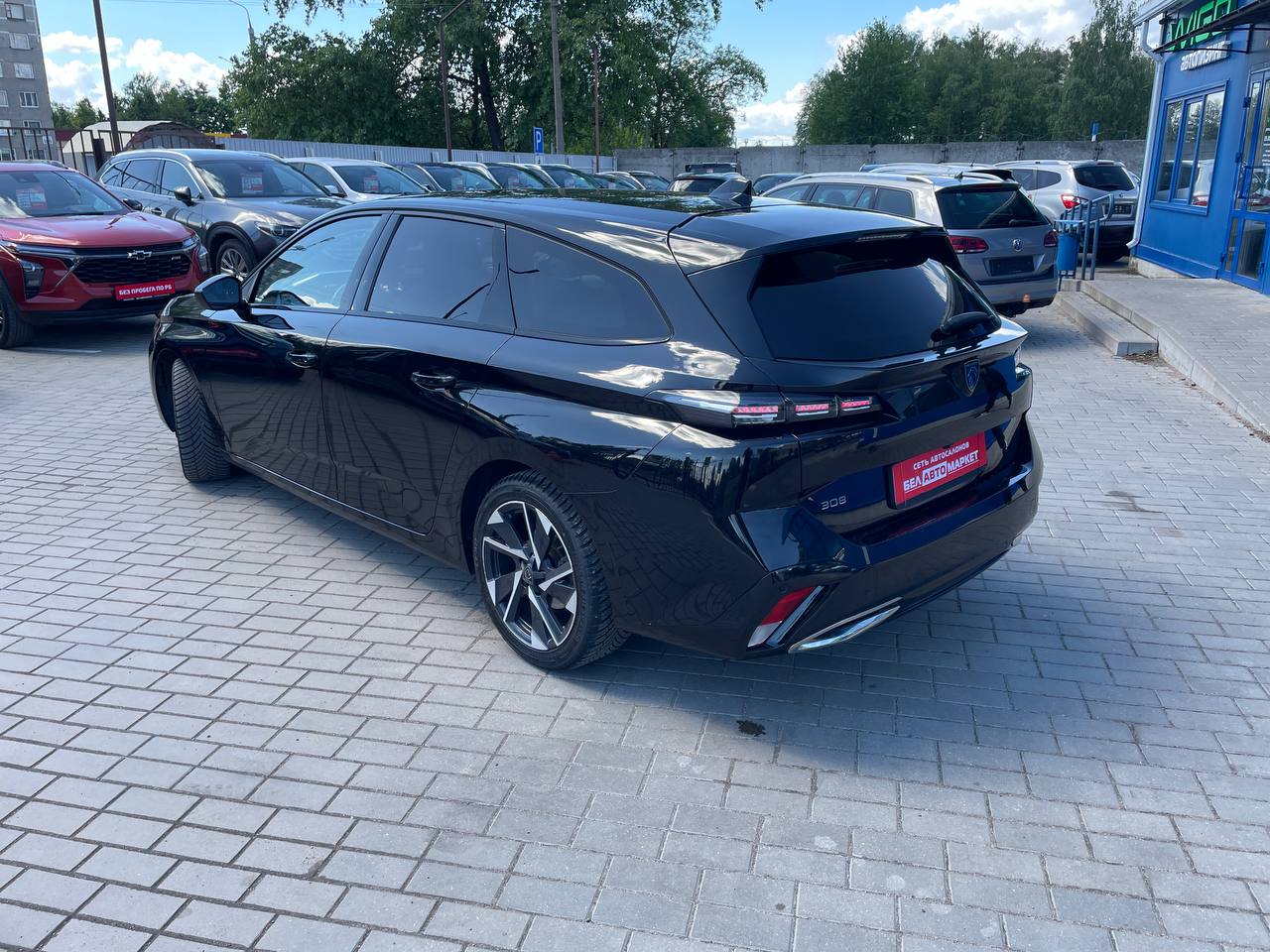 Фото автомобиля 9