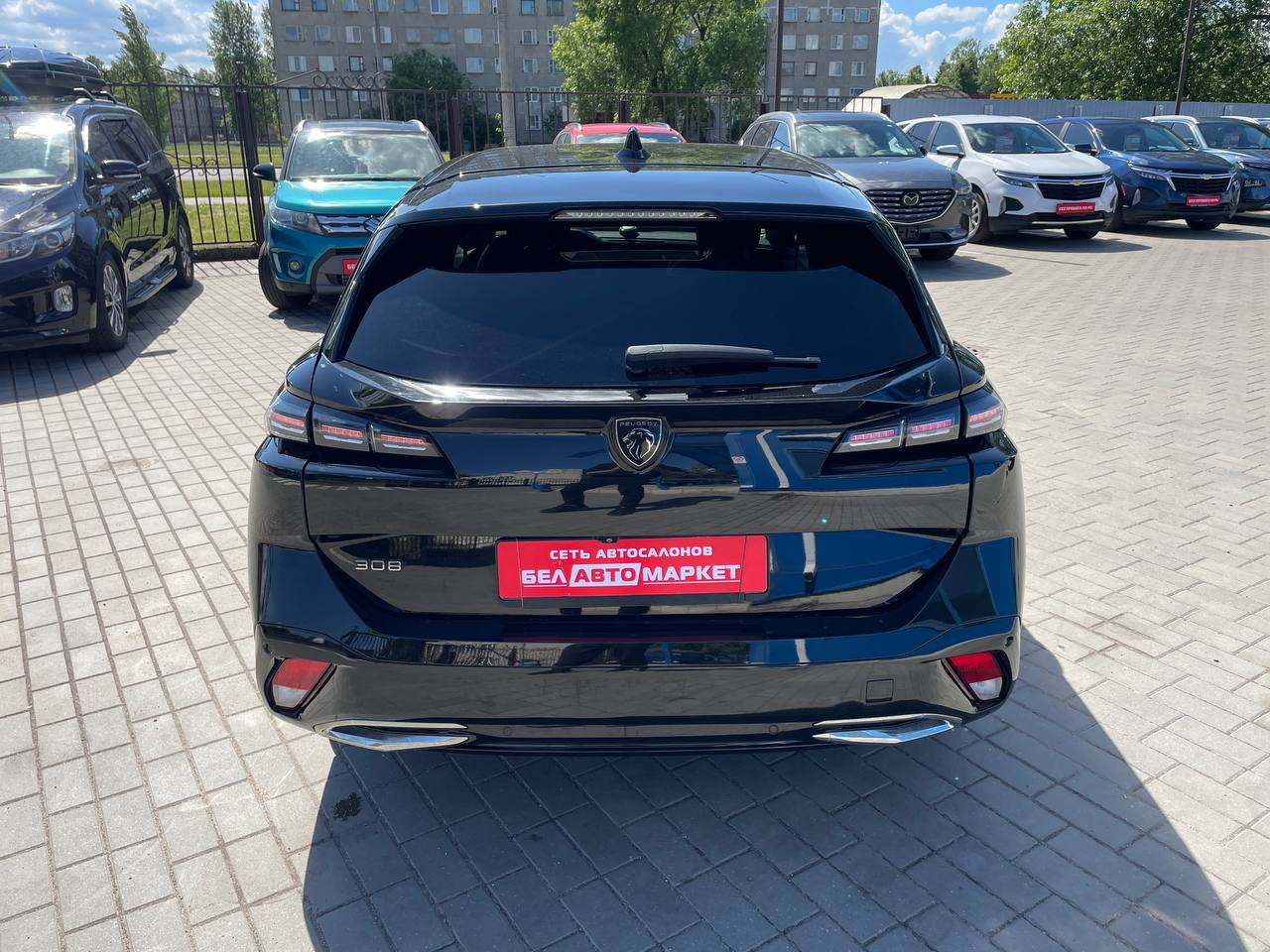 Фото автомобиля 12