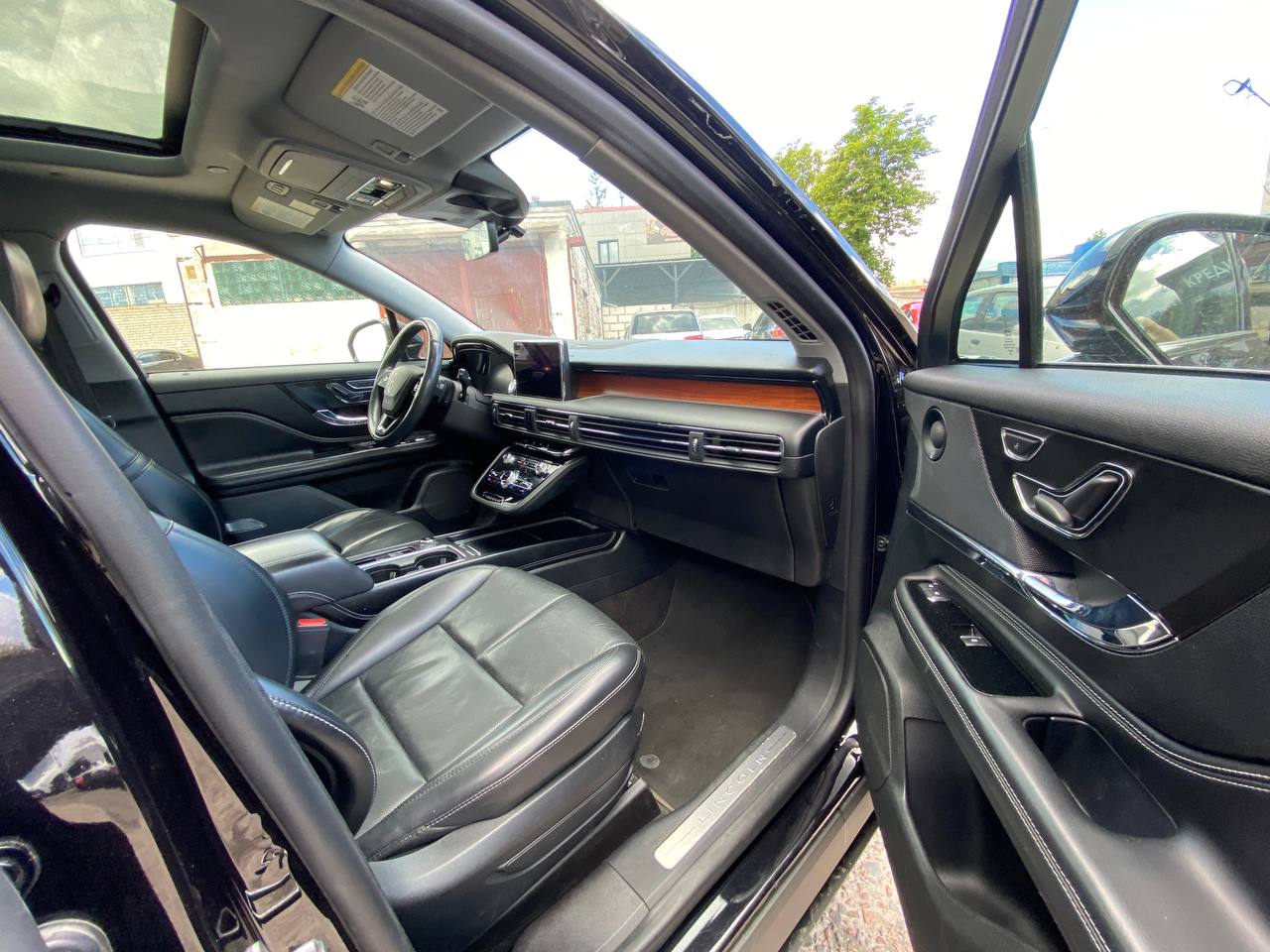 Фото автомобиля 11
