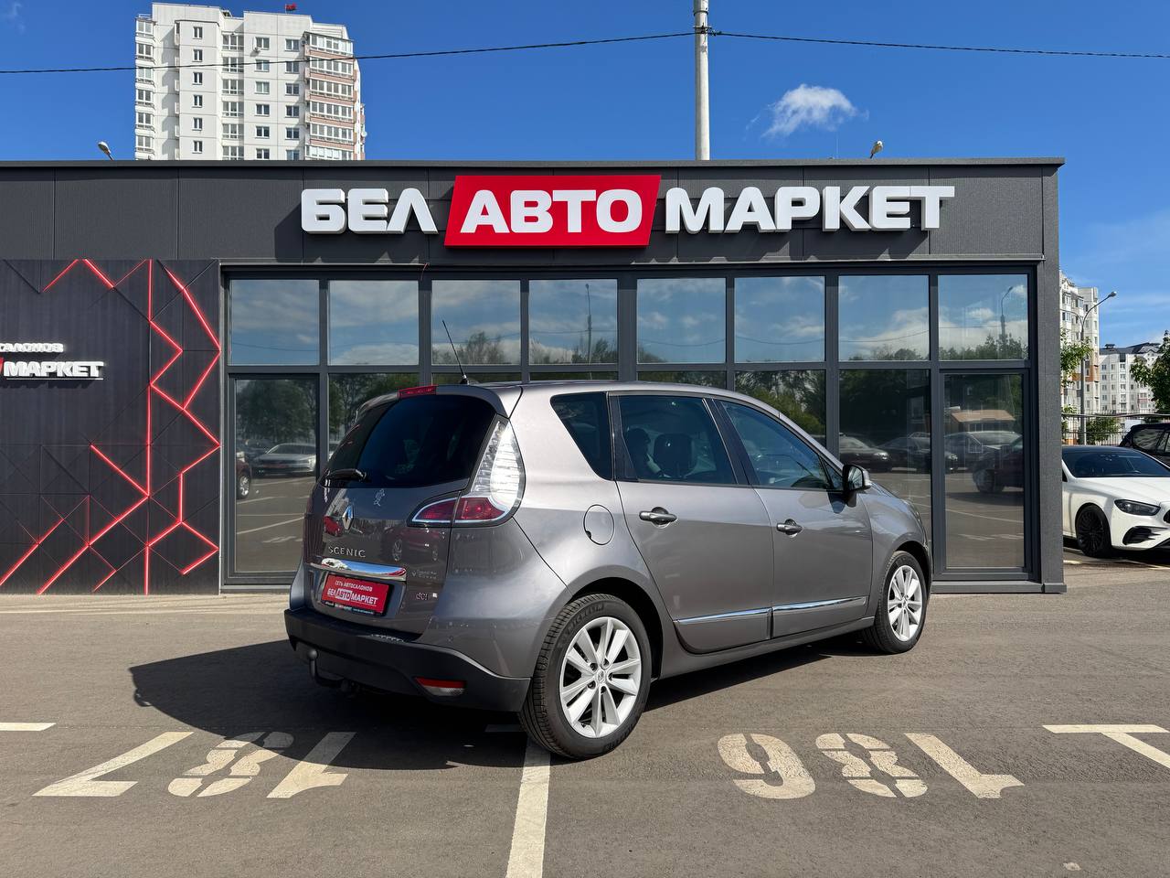 Фото автомобиля 2