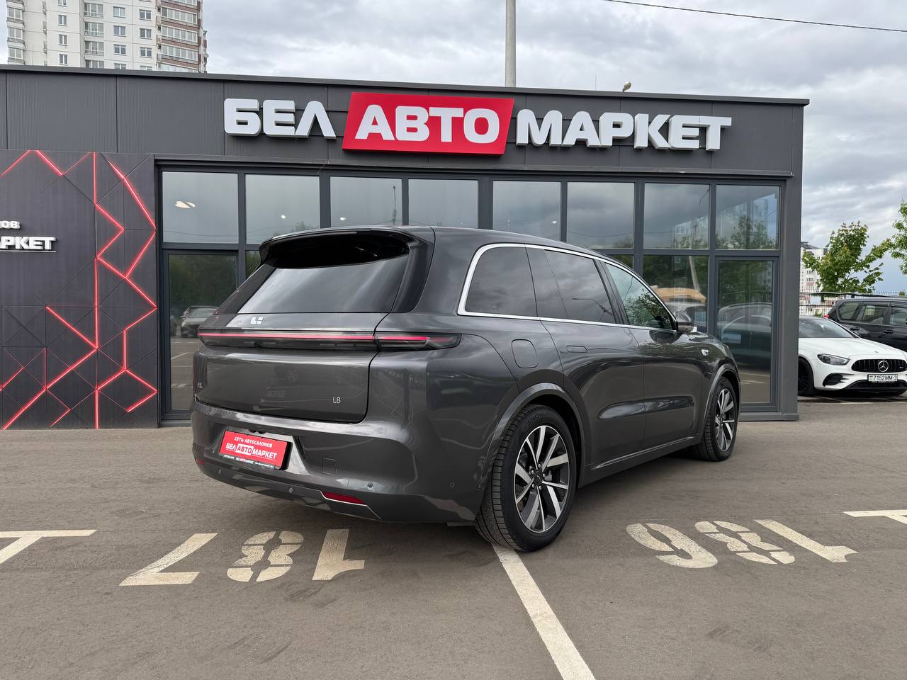 Фото автомобиля 3