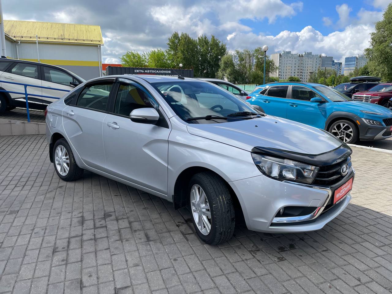 Фото автомобиля 2