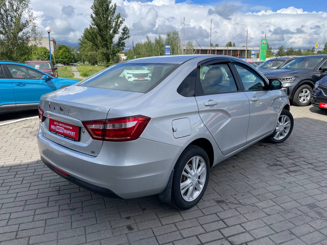 Фото автомобиля 5