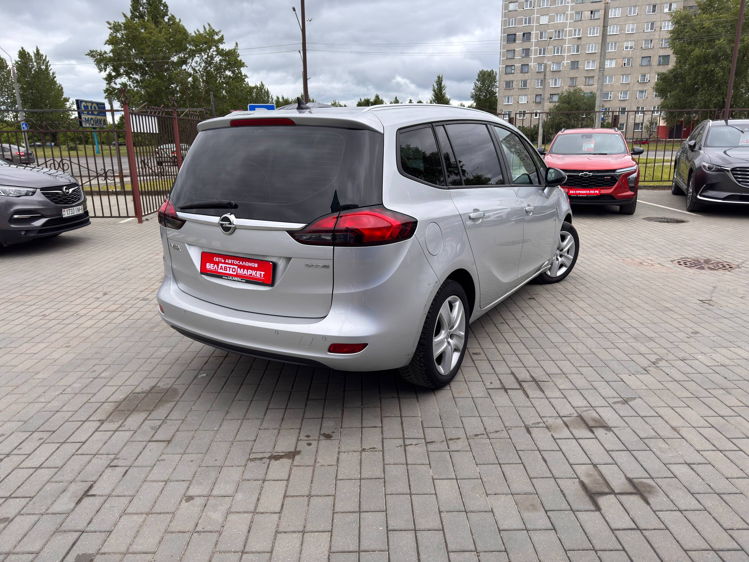 Фото автомобиля 5