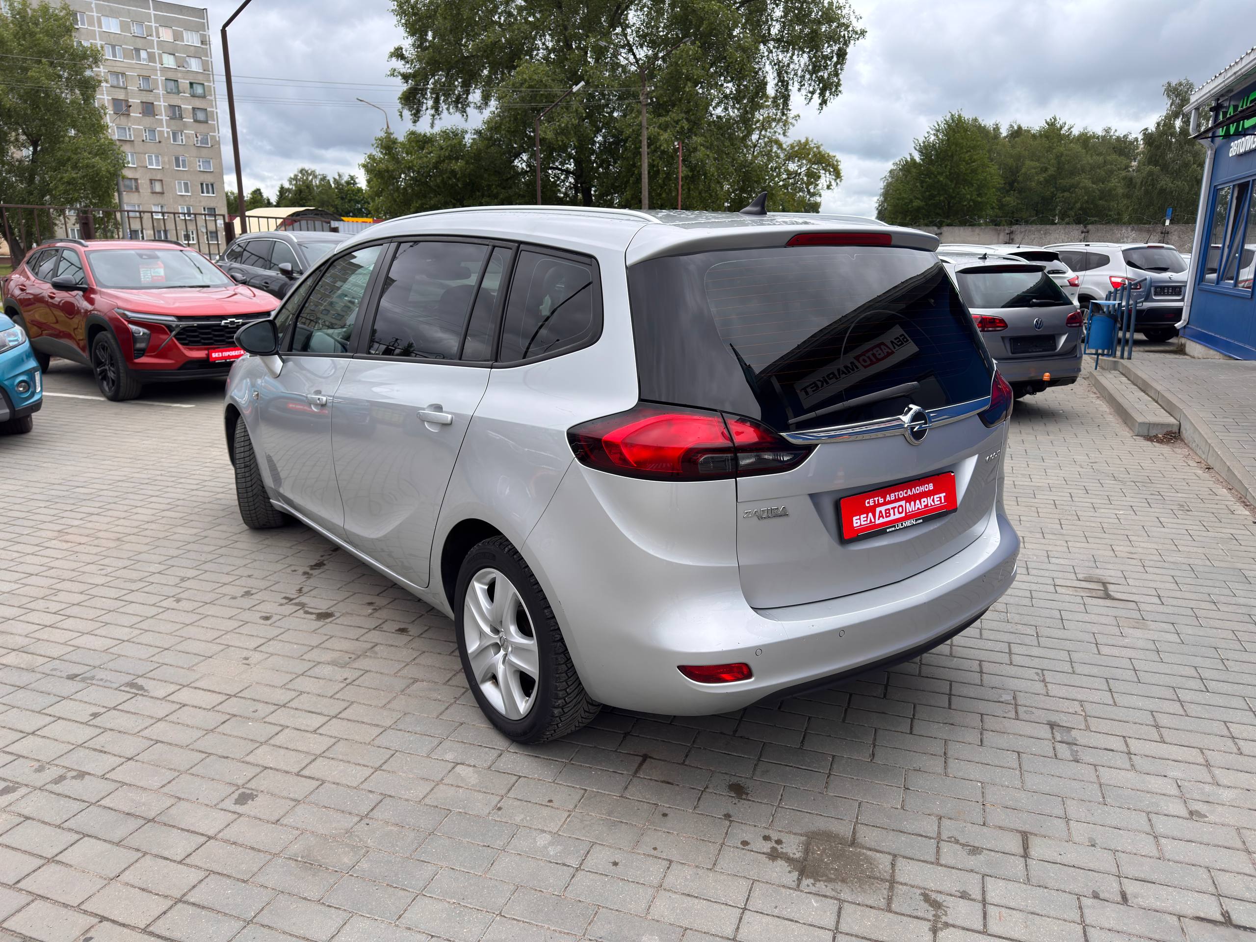 Фото автомобиля 7