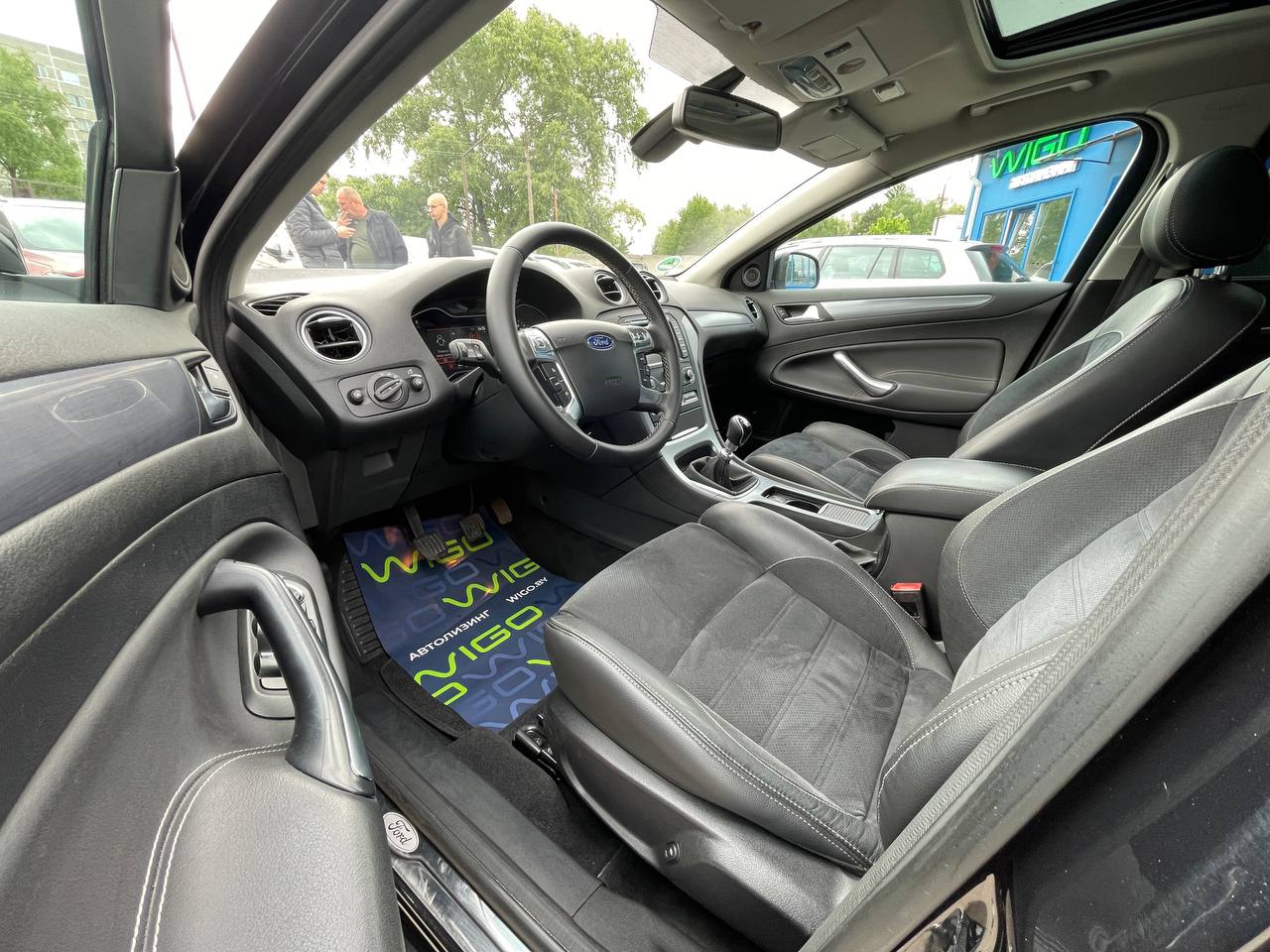 Фото автомобиля 7
