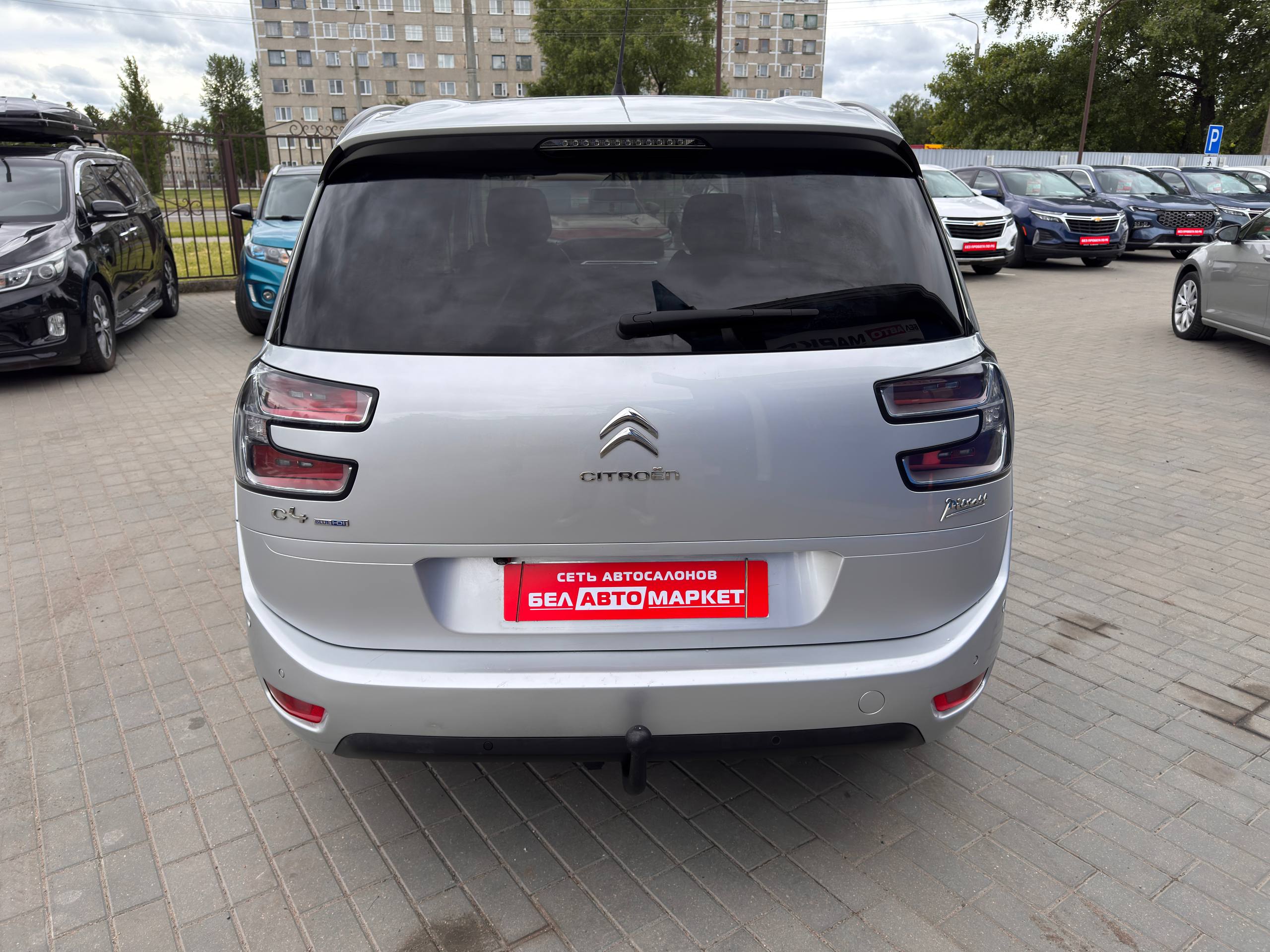 Фото автомобиля 6