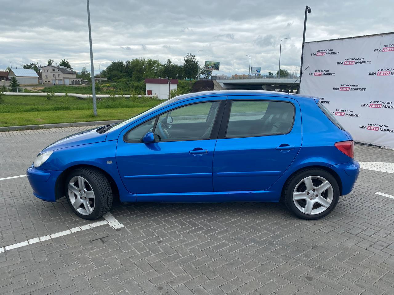 Фото автомобиля 1