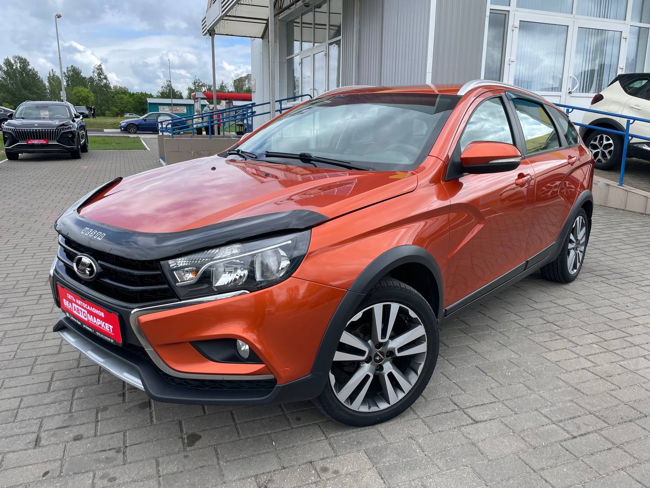 авто с пробегом lada (ВАЗ) vesta cross 2018