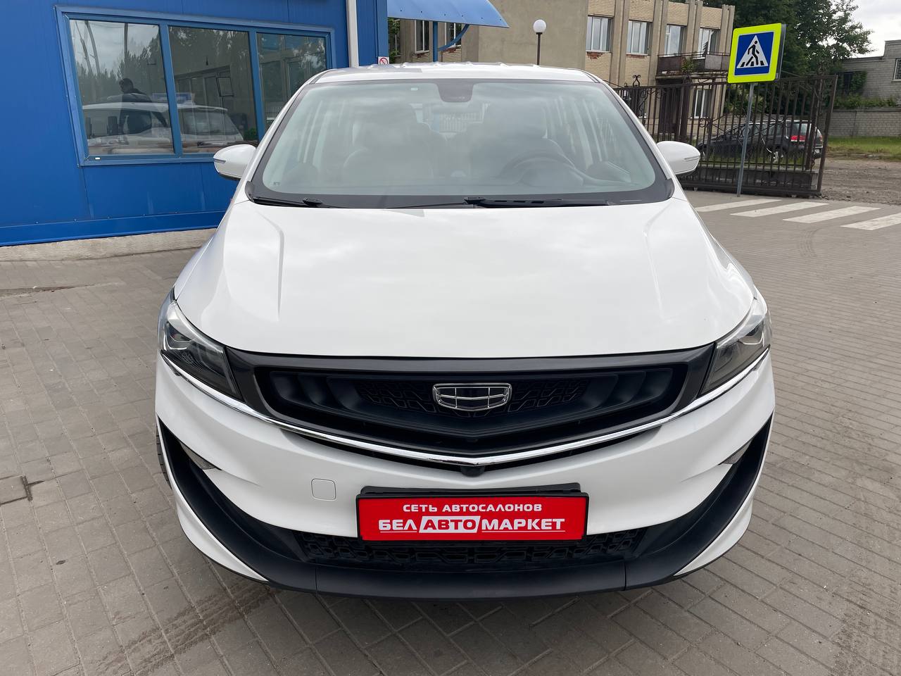 Фото автомобиля 2