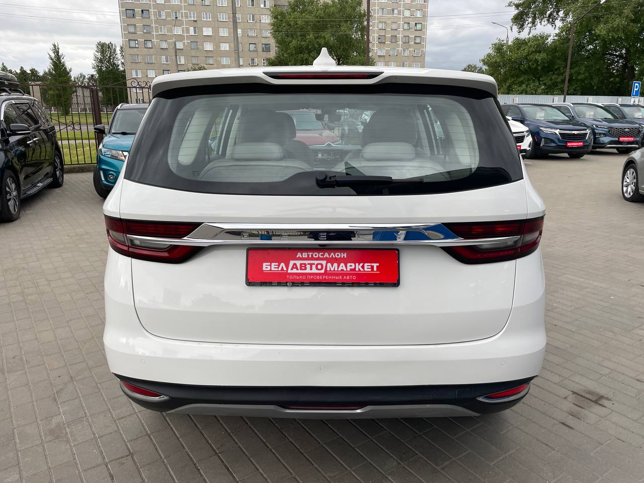 Фото автомобиля 6