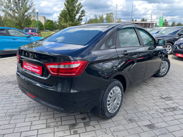 Фото автомобиля 5