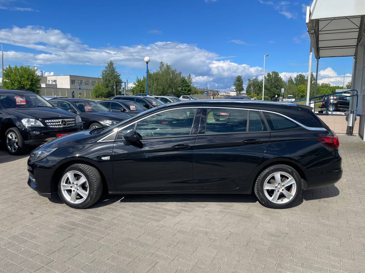 Фото автомобиля 7