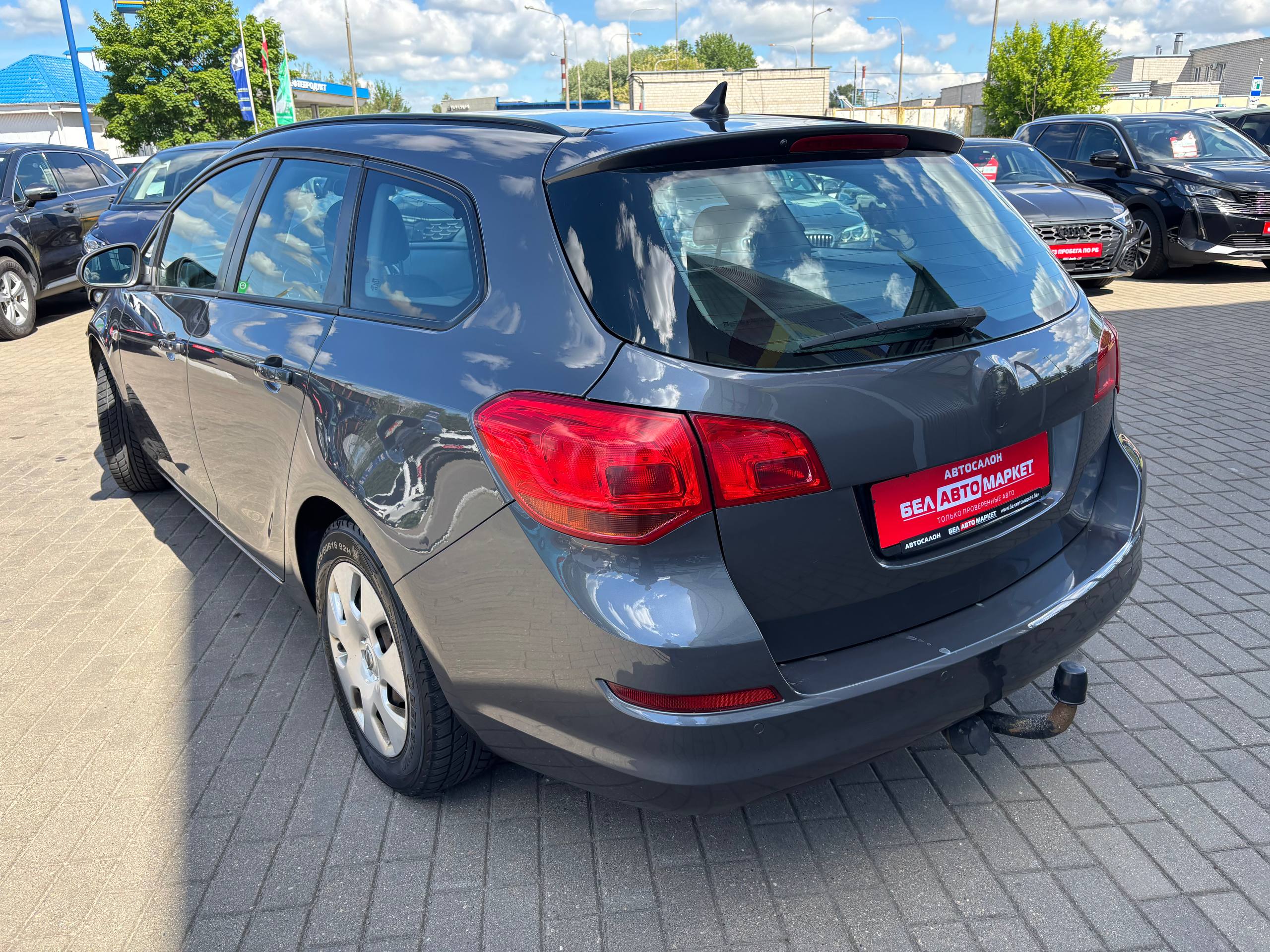 Фото автомобиля 2