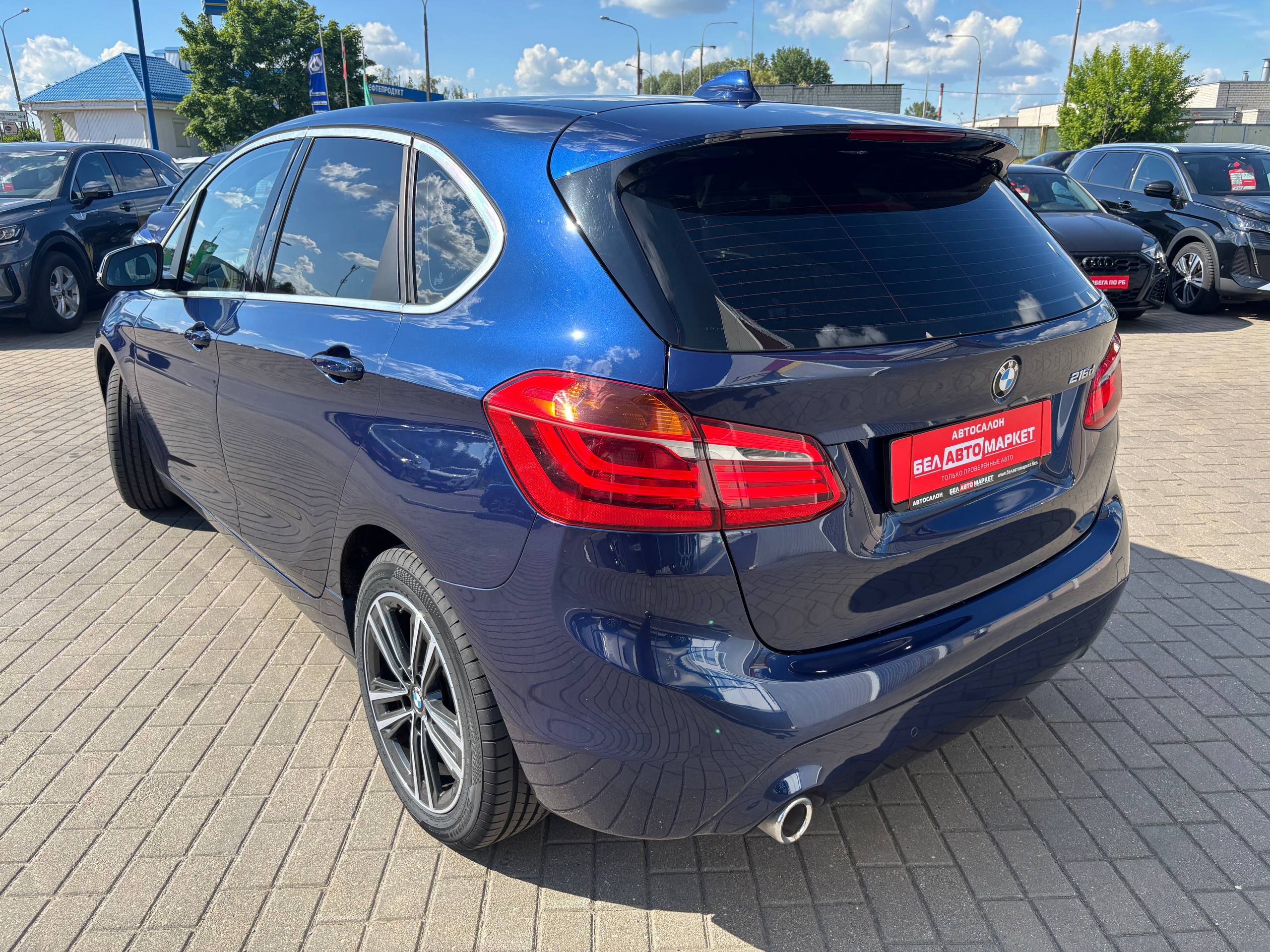 Фото автомобиля 6