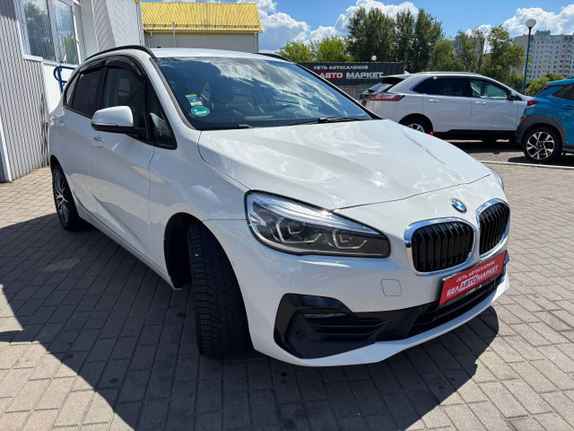 Фото автомобиля 3