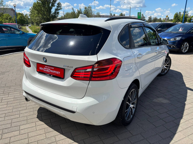 Фото автомобиля 5