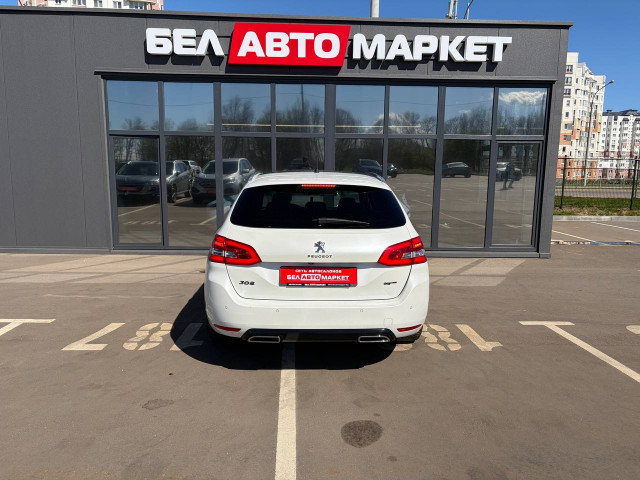Фото автомобиля 6