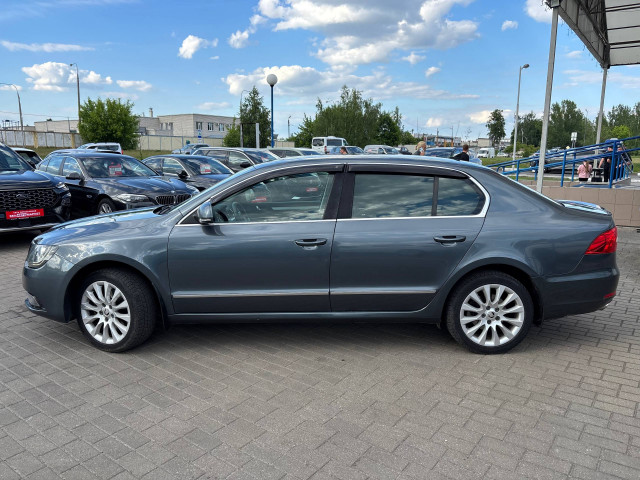 Фото автомобиля 7