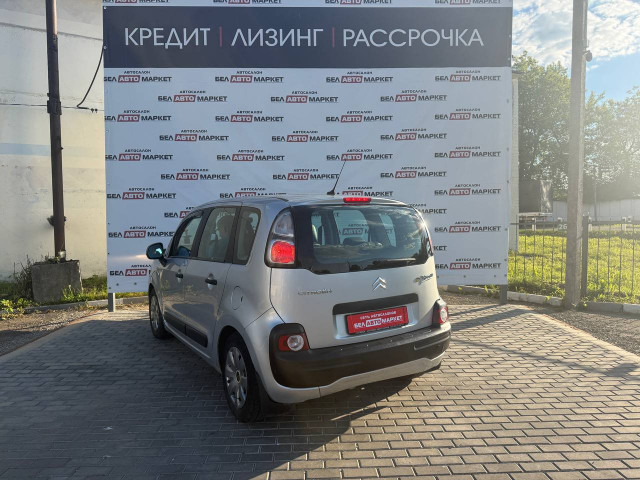 Фото автомобиля 2