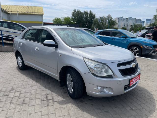 Фото автомобиля 3