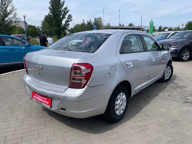 Фото автомобиля 5