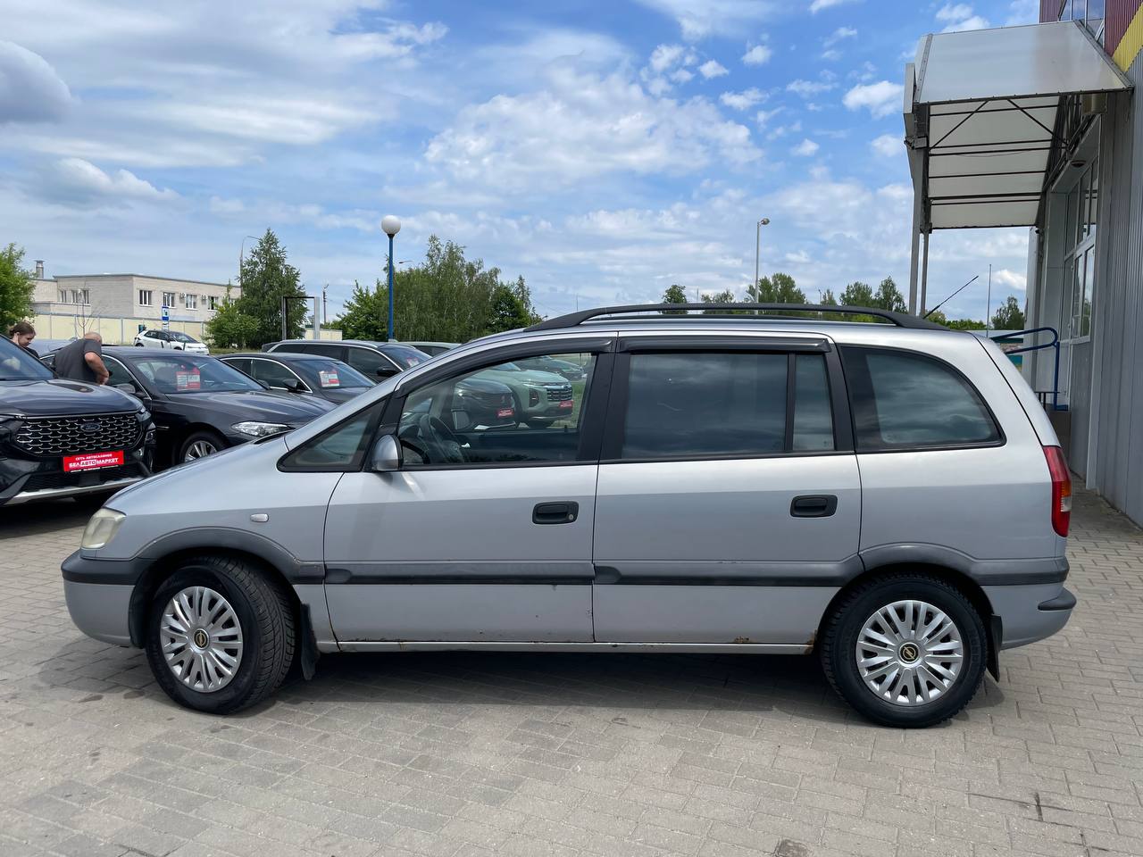 Фото автомобиля 7