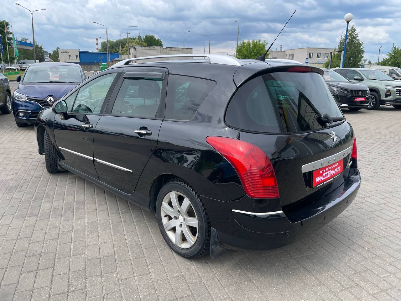 Фото автомобиля 2