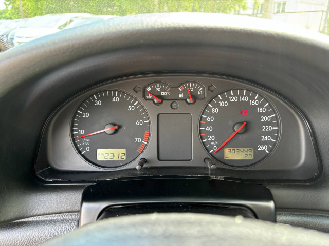 Фото автомобиля 10