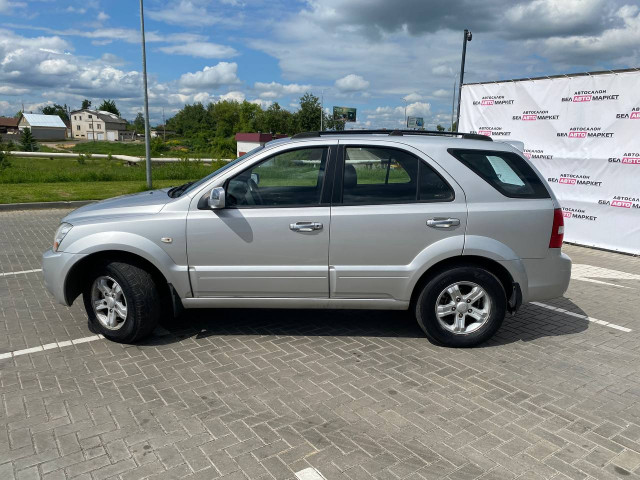 Фото автомобиля 8