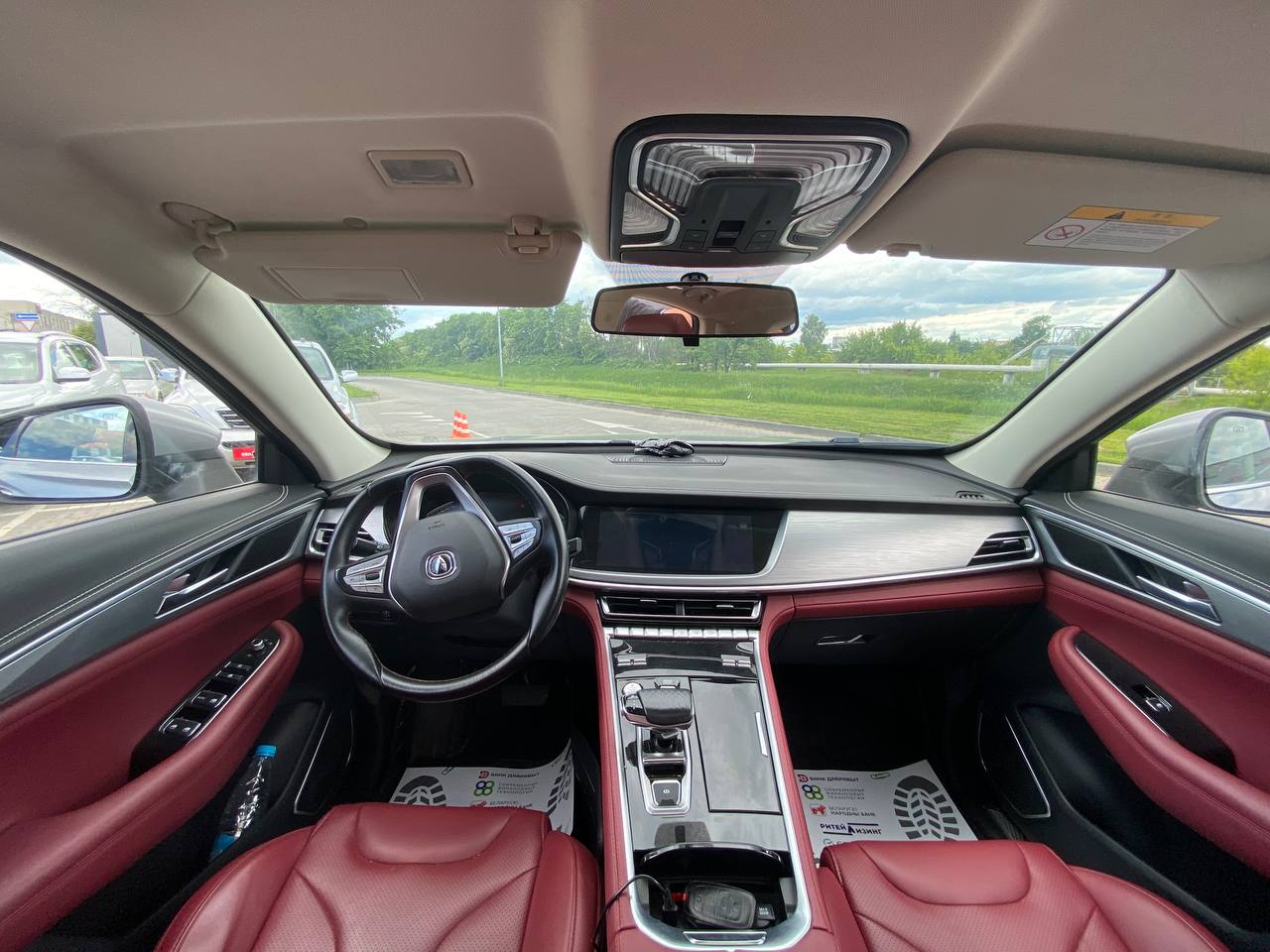 Фото автомобиля 12