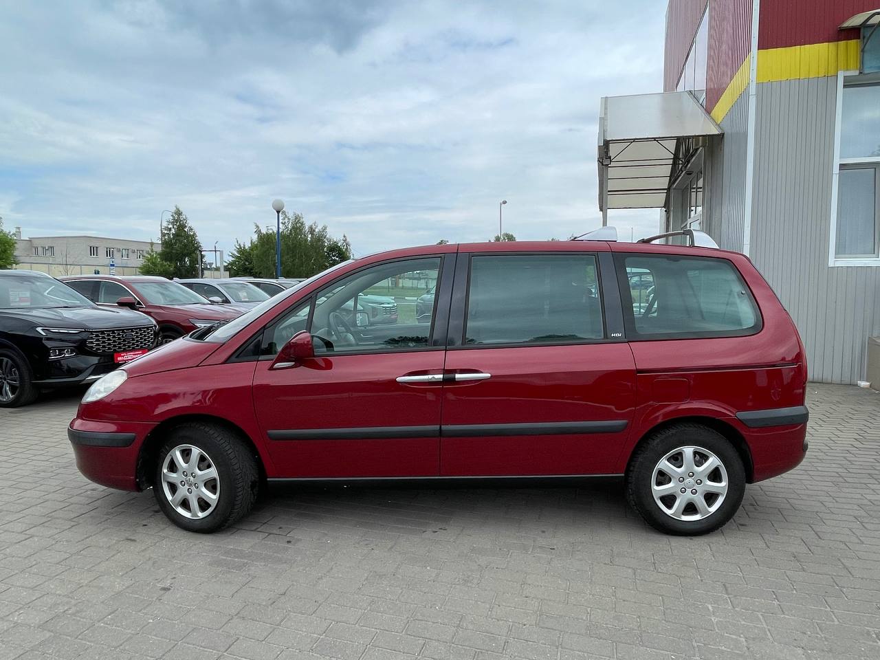 Фото автомобиля 8