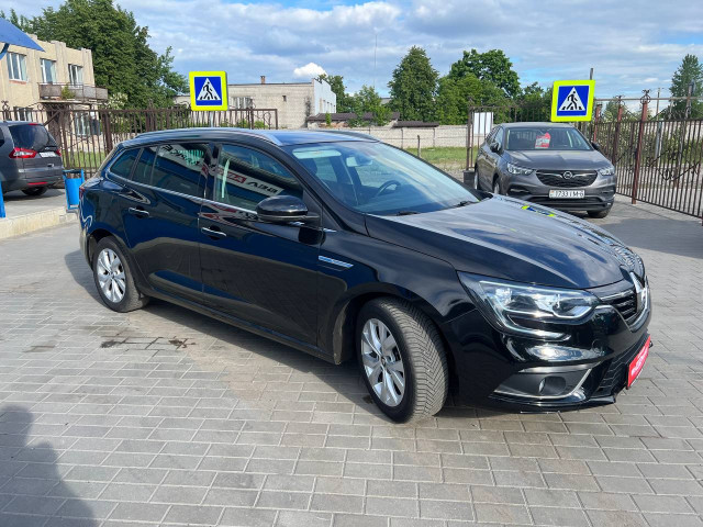 Фото автомобиля 3