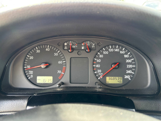 Фото автомобиля 10