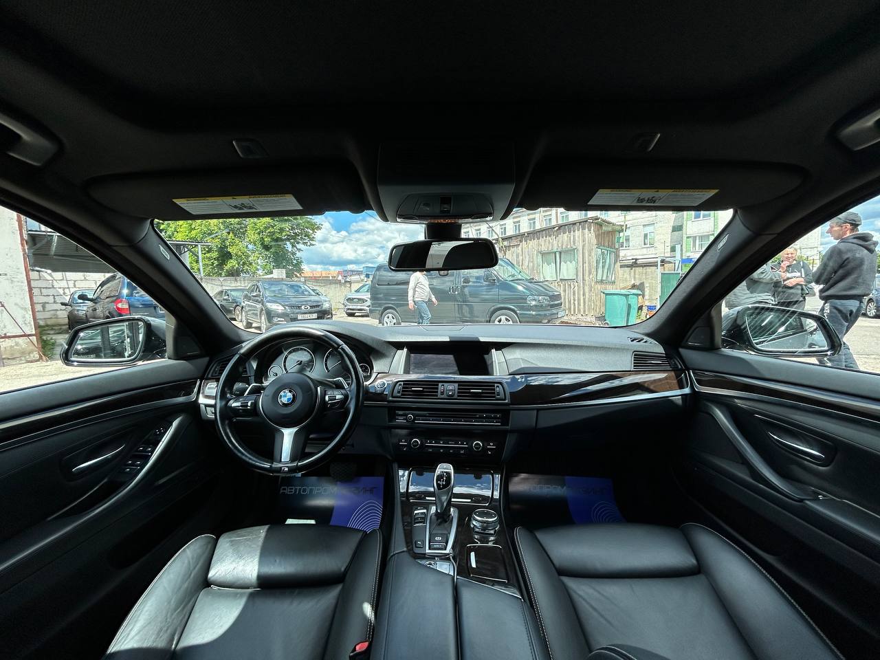 Фото автомобиля 10