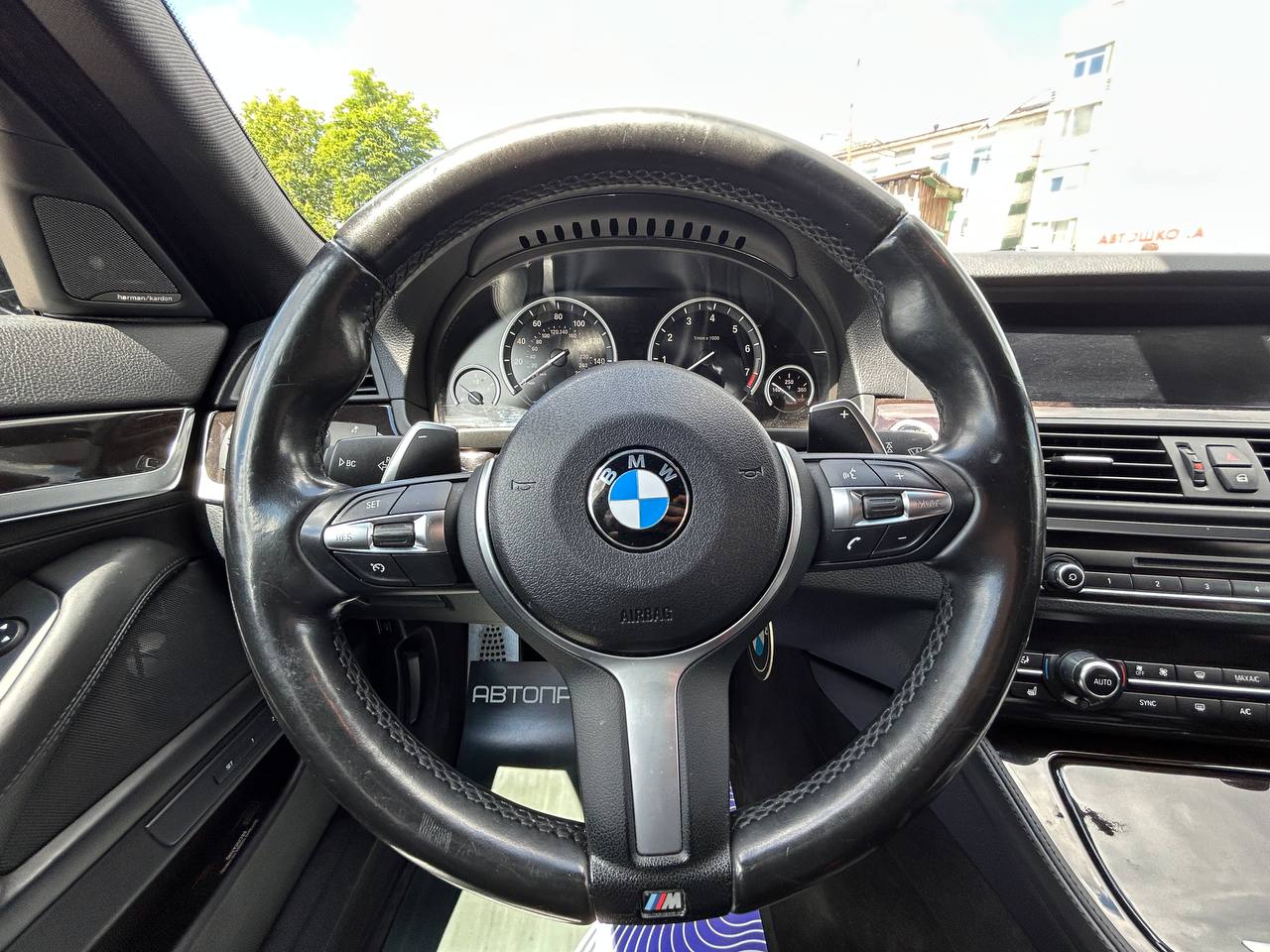 Фото автомобиля 11