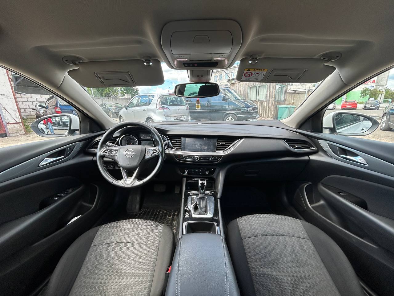 Фото автомобиля 10