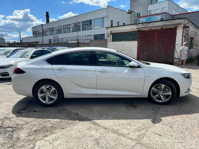 Фото автомобиля 3