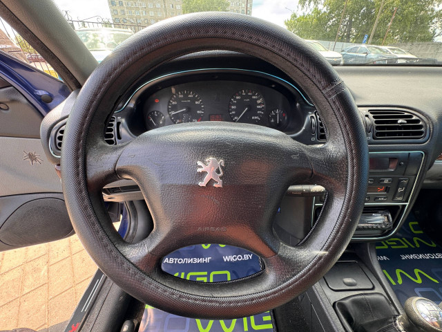 Фото автомобиля 10