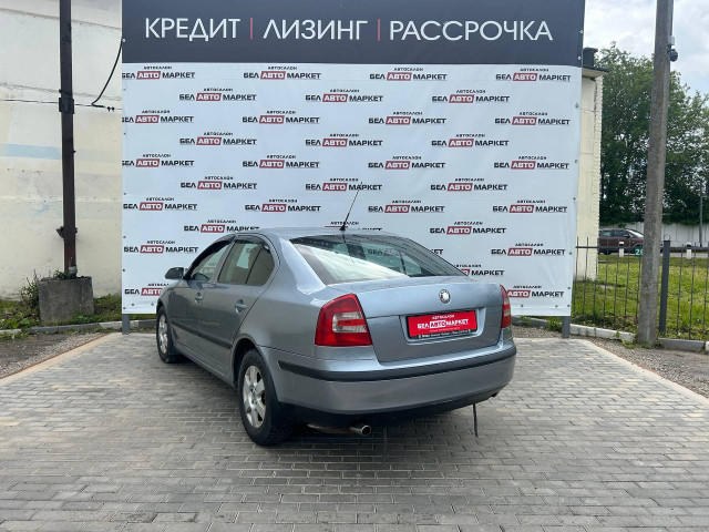 Фото автомобиля 3
