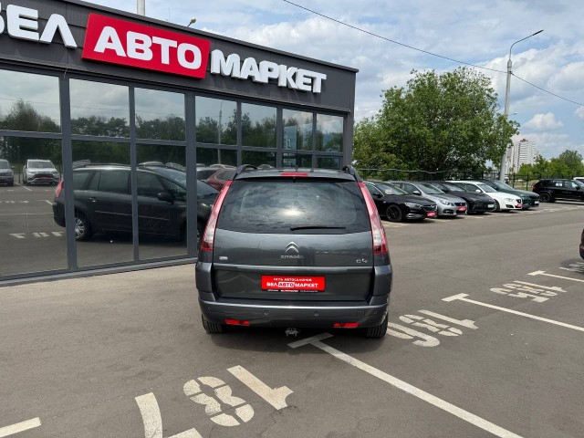 Фото автомобиля 6