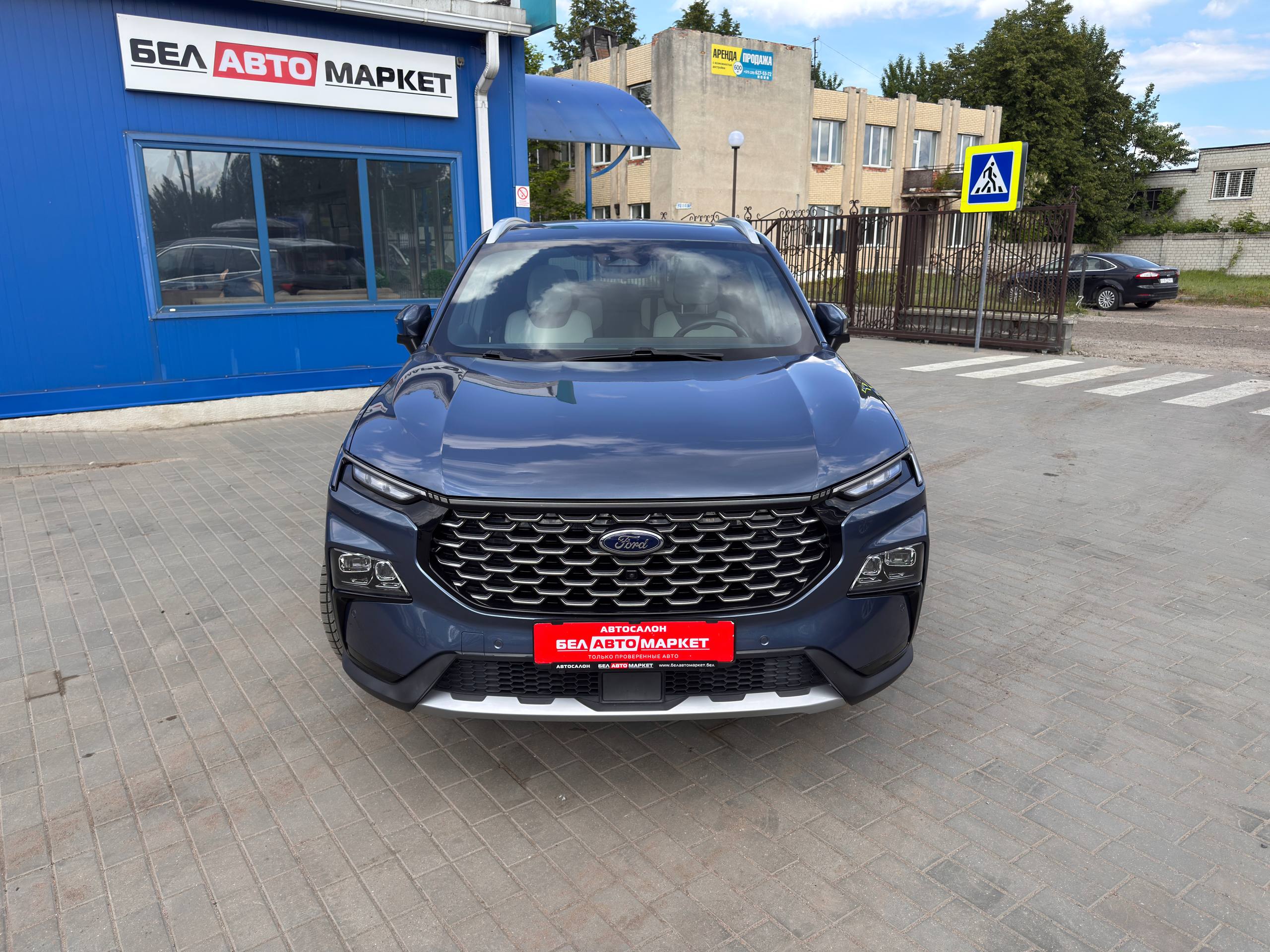Фото автомобиля 3