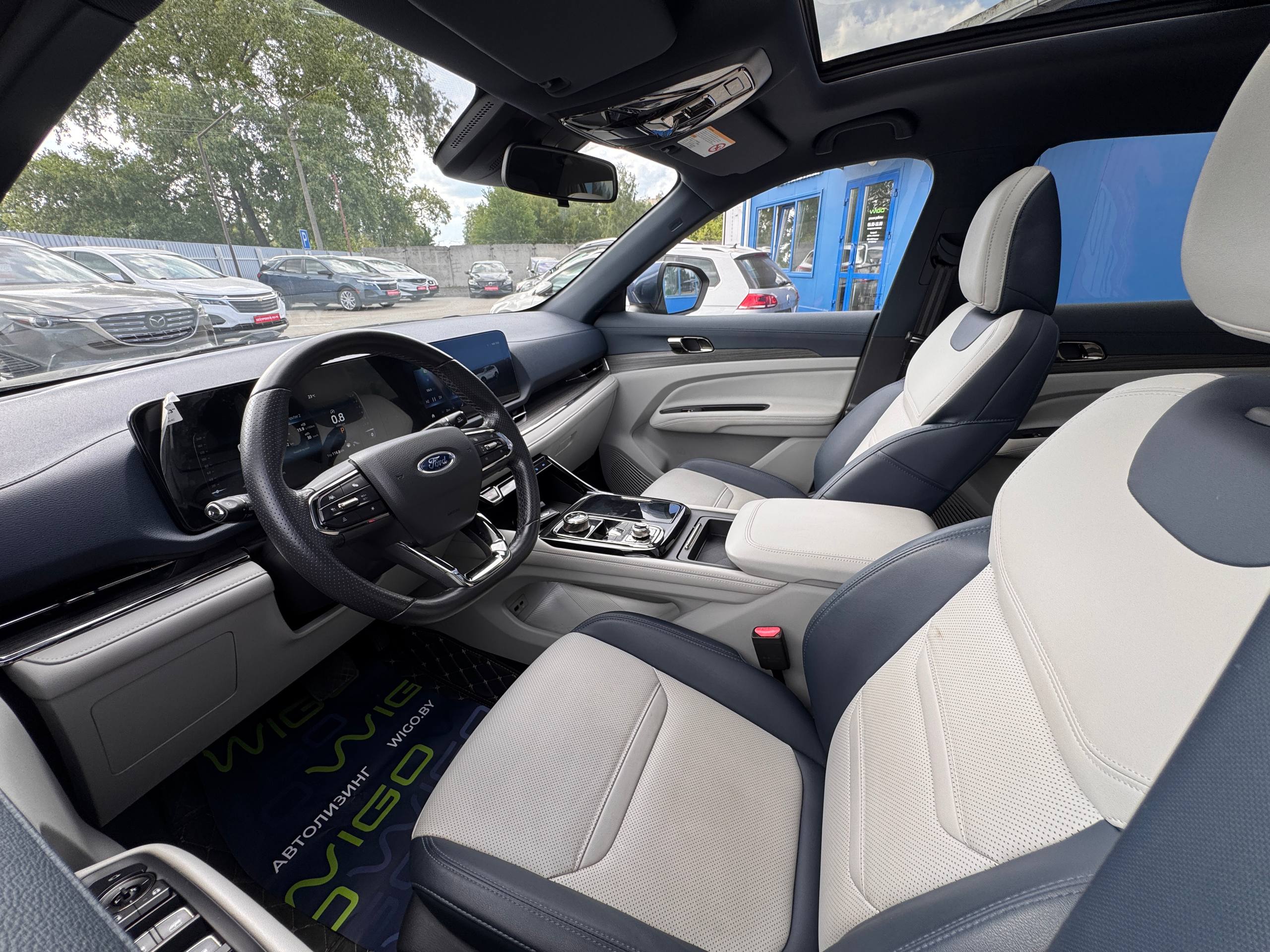 Фото автомобиля 8