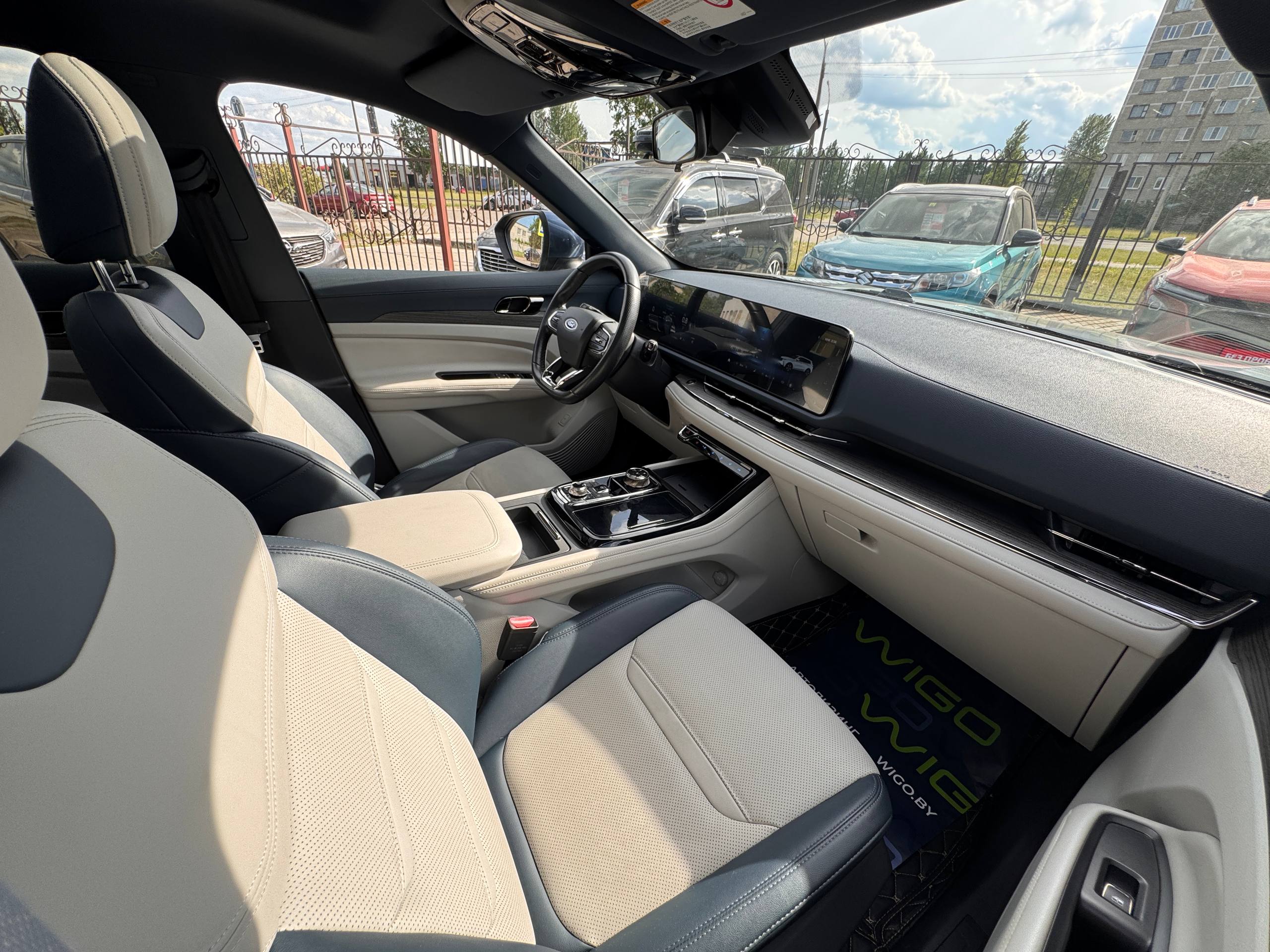 Фото автомобиля 19