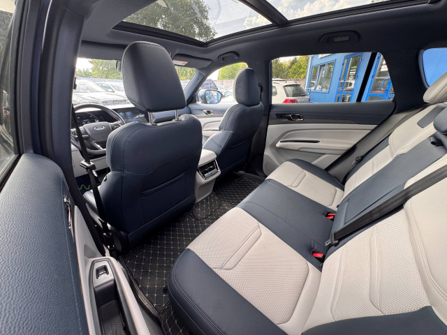 Фото автомобиля 12
