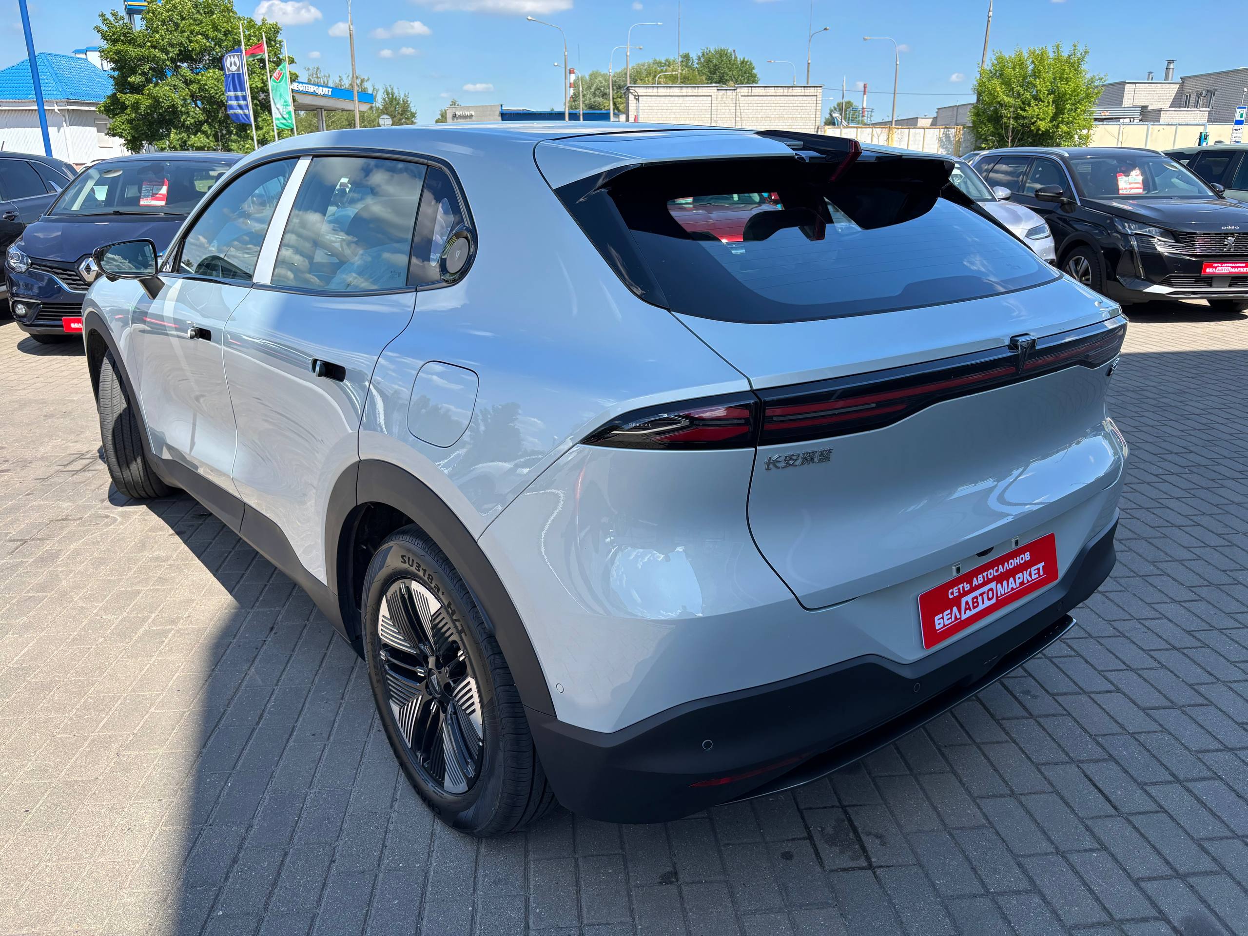 Фото автомобиля 8